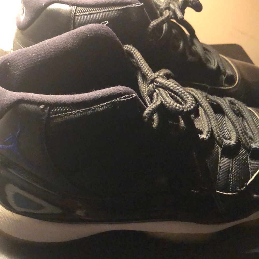 Jordans(Space Jams 11)